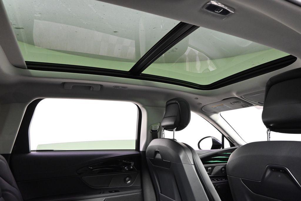 new 2026 Lincoln Nautilus car, priced at $61,828
