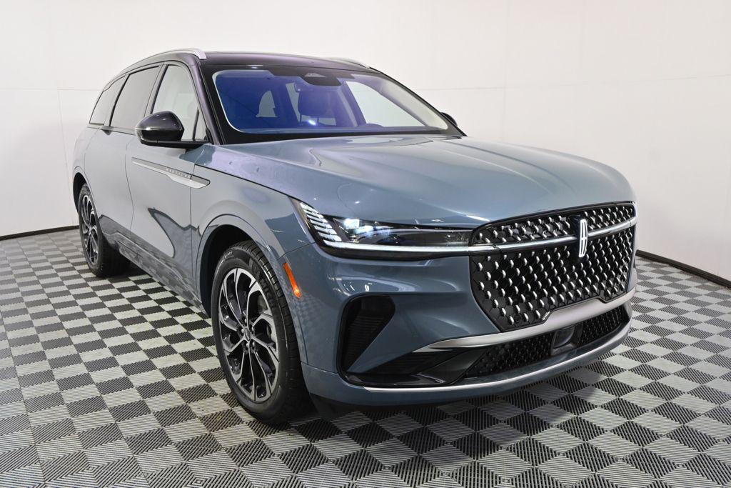 new 2026 Lincoln Nautilus car, priced at $59,518