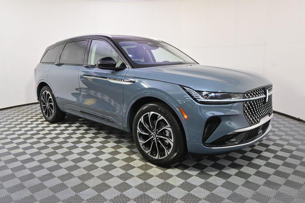 new 2026 Lincoln Nautilus car, priced at $59,518