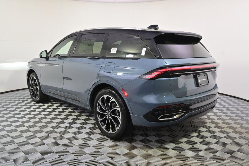 new 2026 Lincoln Nautilus car, priced at $59,518