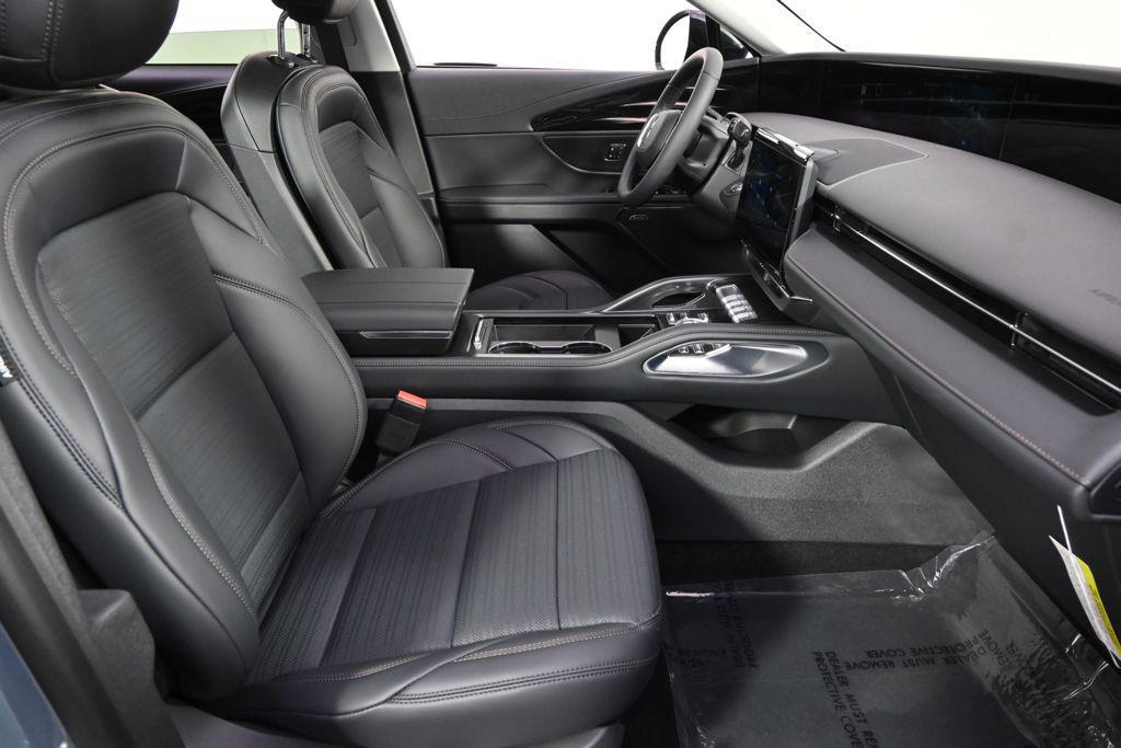 new 2026 Lincoln Nautilus car, priced at $59,518