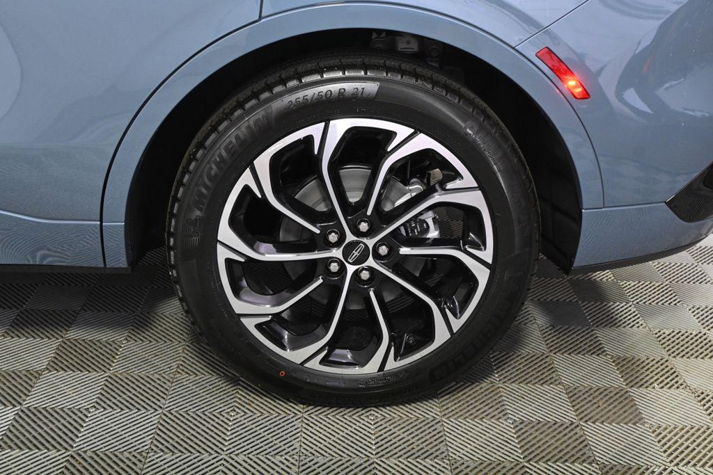 new 2026 Lincoln Nautilus car, priced at $59,518