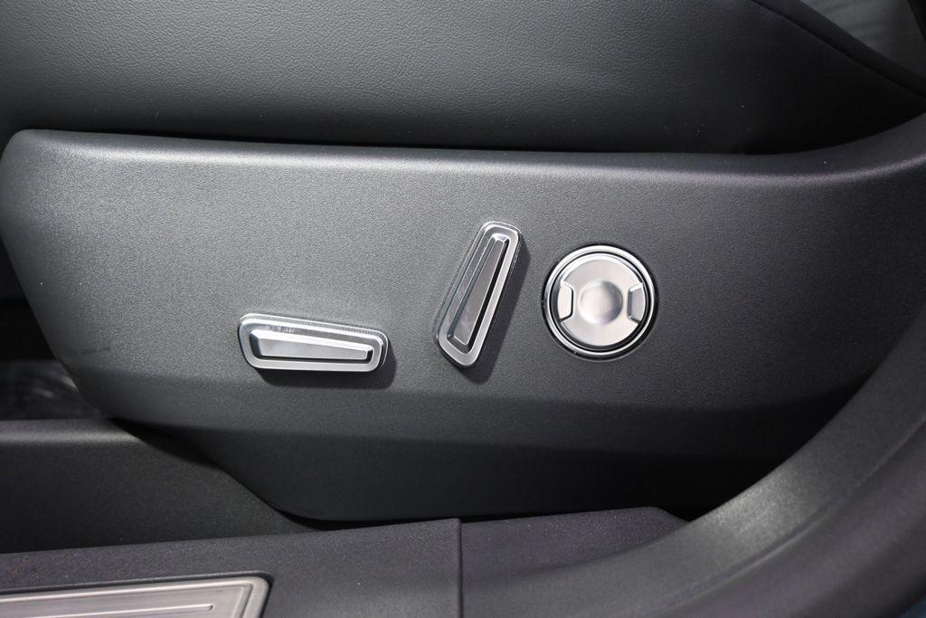 new 2026 Lincoln Nautilus car, priced at $59,518