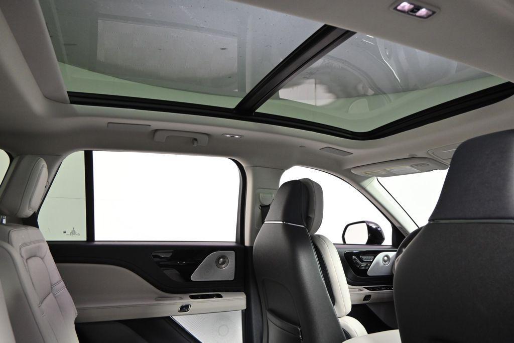 new 2026 Lincoln Aviator car, priced at $73,411