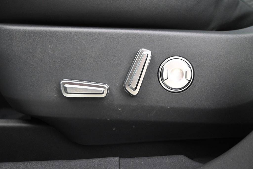 new 2026 Lincoln Nautilus car, priced at $63,205