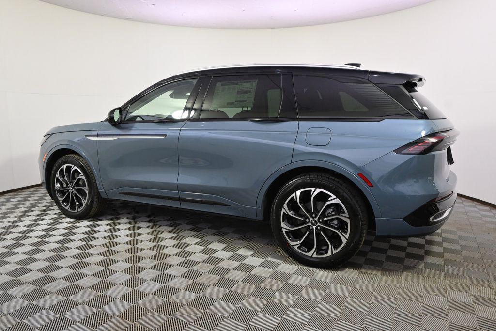 new 2026 Lincoln Nautilus car, priced at $62,705