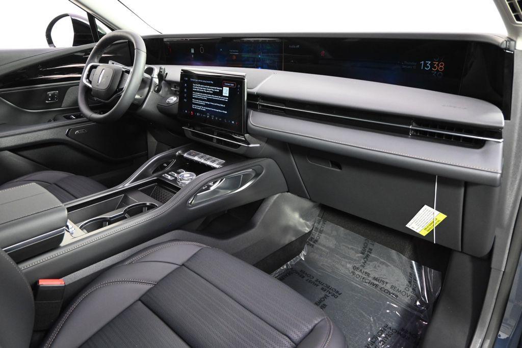 new 2026 Lincoln Nautilus car, priced at $62,705