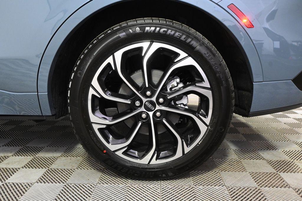 new 2026 Lincoln Nautilus car, priced at $62,705