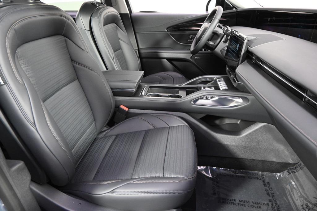 new 2026 Lincoln Nautilus car, priced at $63,205