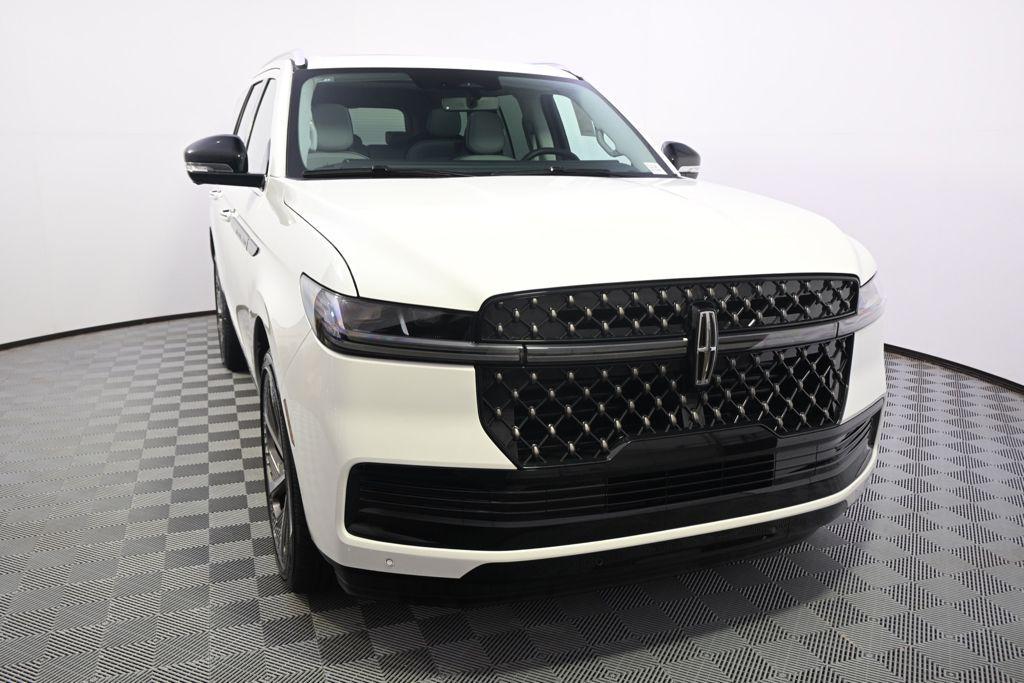new 2026 Lincoln Navigator car, priced at $112,207