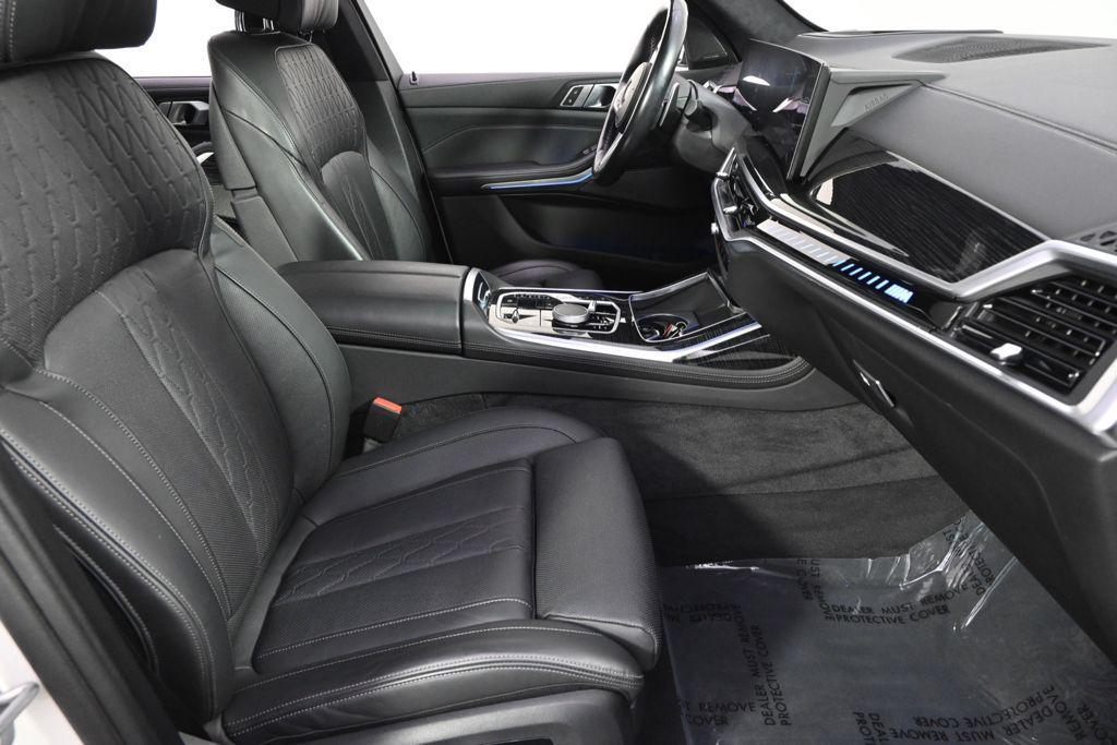 used 2024 BMW X7 car, priced at $72,555