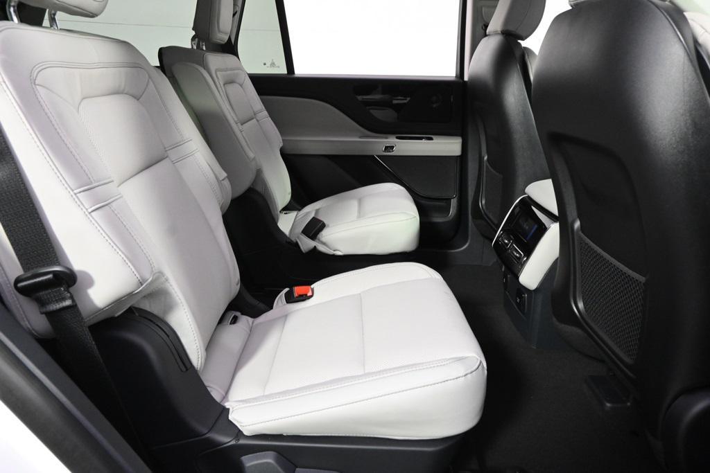 new 2026 Lincoln Aviator car, priced at $68,706