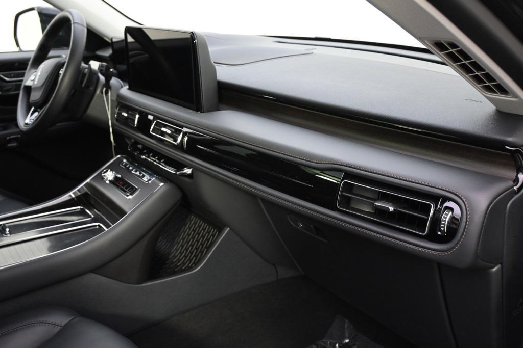 new 2026 Lincoln Aviator car, priced at $67,986