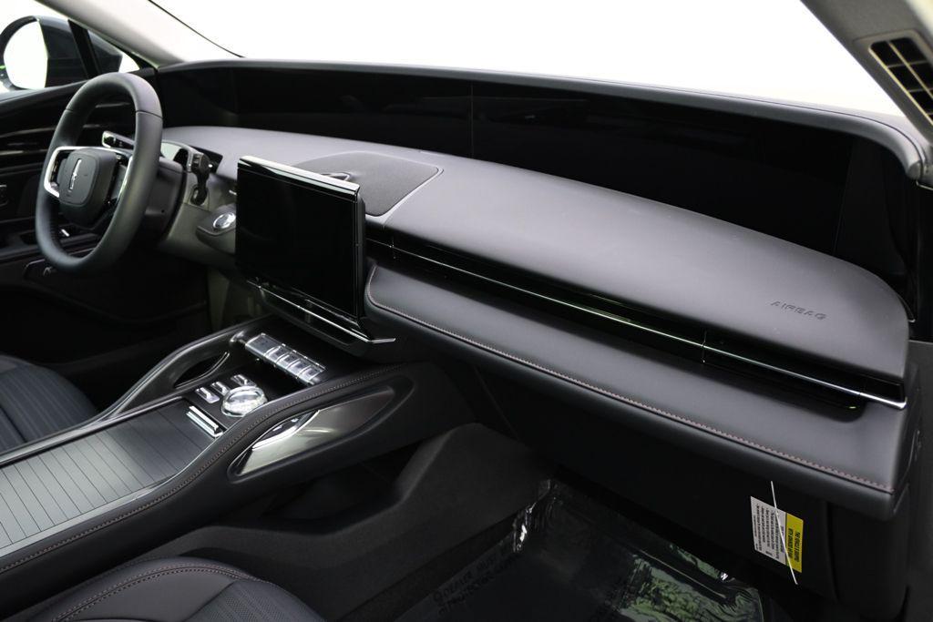 new 2026 Lincoln Nautilus car, priced at $62,458