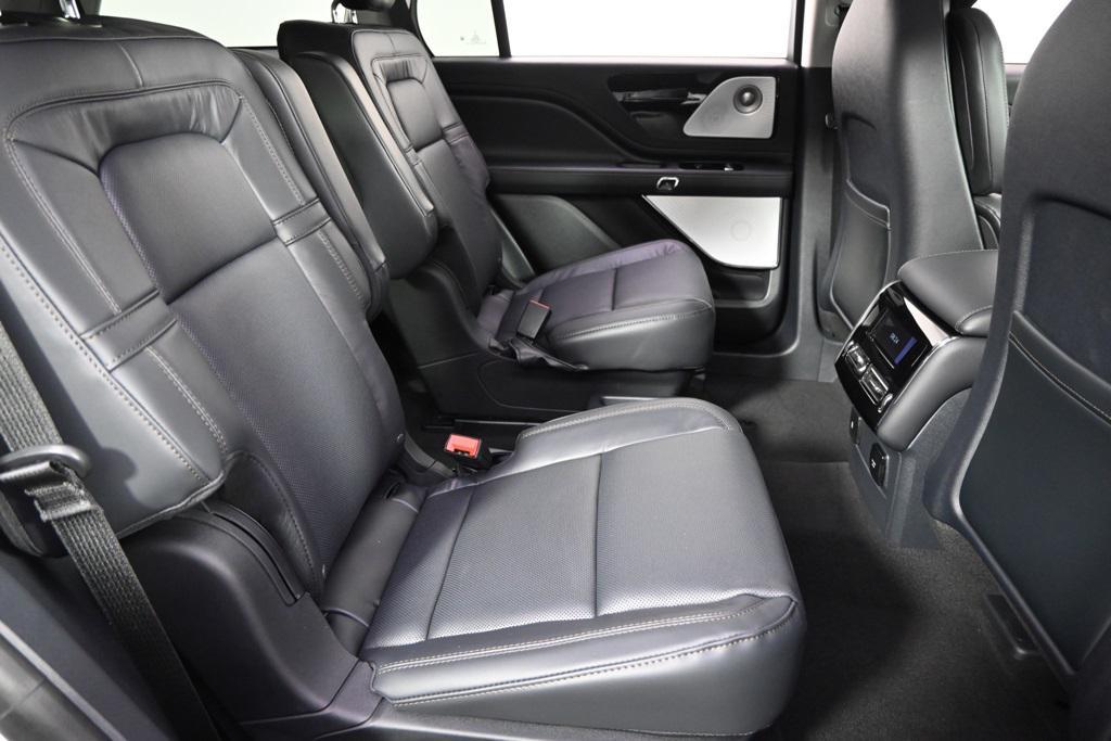 new 2026 Lincoln Aviator car, priced at $73,021