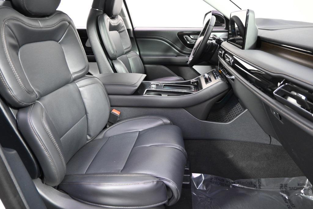 new 2026 Lincoln Aviator car, priced at $73,021