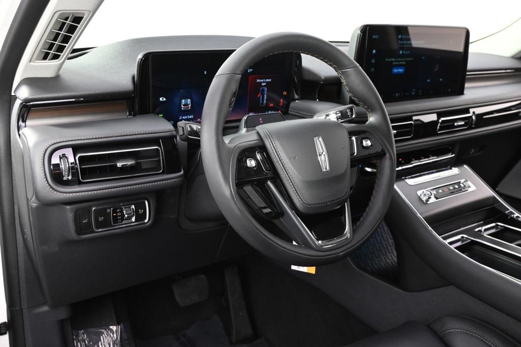 new 2026 Lincoln Aviator car, priced at $73,021