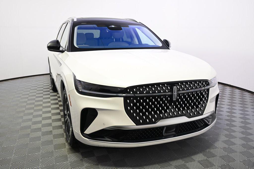 new 2026 Lincoln Nautilus car, priced at $59,518