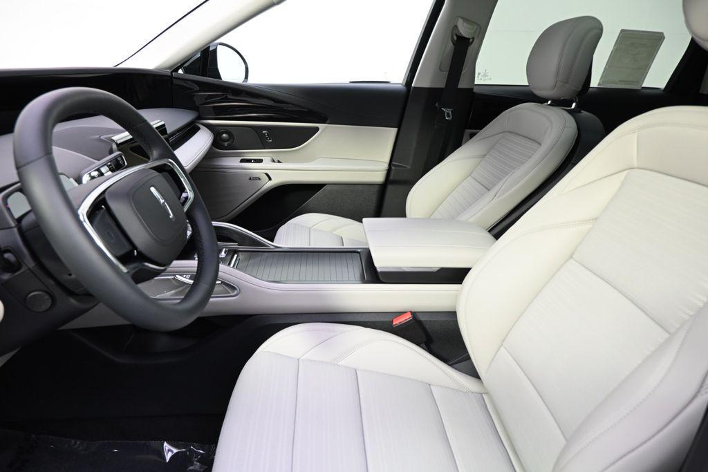 new 2026 Lincoln Nautilus car, priced at $59,518