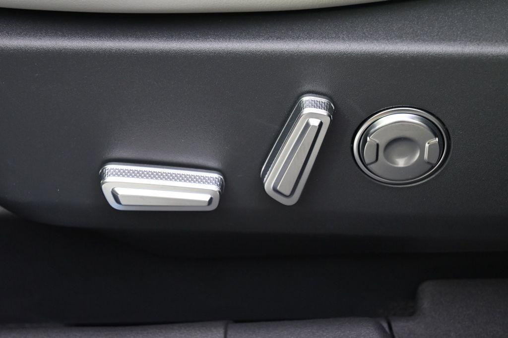 new 2026 Lincoln Nautilus car, priced at $59,518