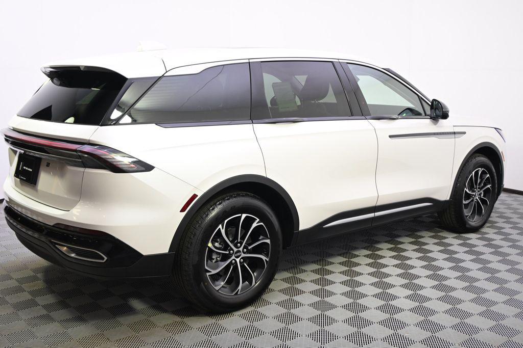 new 2026 Lincoln Nautilus car, priced at $58,090