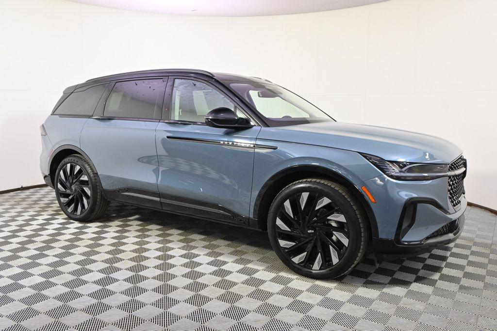 new 2026 Lincoln Nautilus car, priced at $65,426