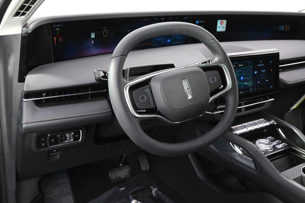 new 2026 Lincoln Nautilus car, priced at $65,426