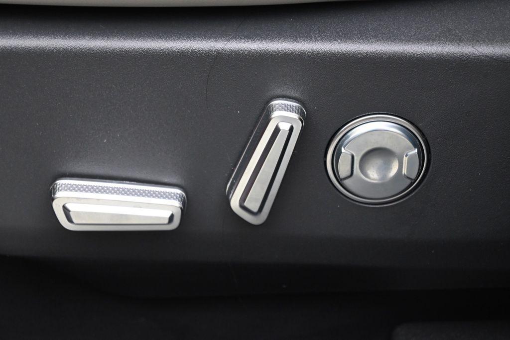 new 2026 Lincoln Nautilus car, priced at $57,488