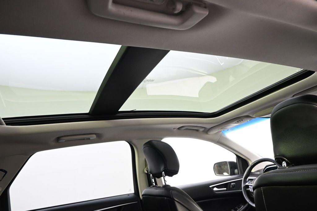 used 2017 Ford Edge car, priced at $15,888