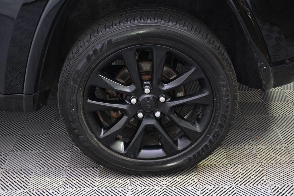 used 2021 Jeep Grand Cherokee car, priced at $23,349