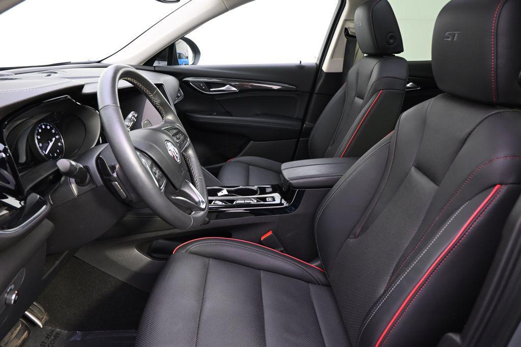 used 2023 Buick Envision car, priced at $25,999