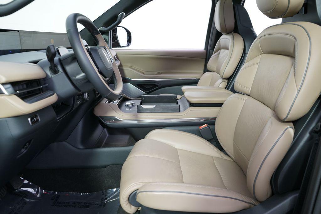 new 2026 Lincoln Navigator car, priced at $106,477