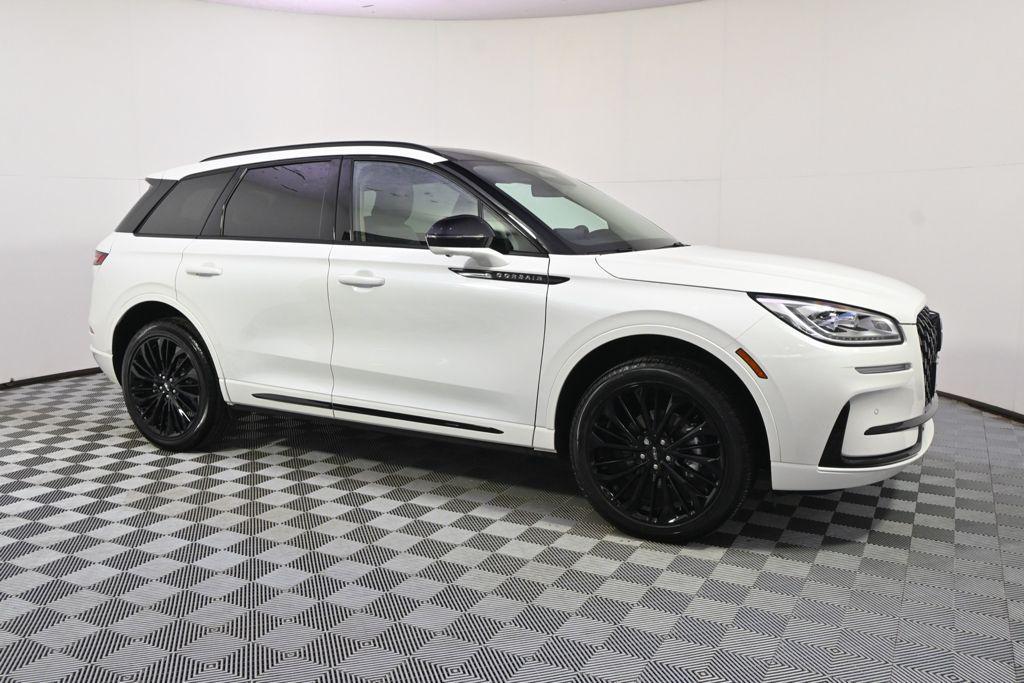 new 2025 Lincoln Corsair car, priced at $42,999