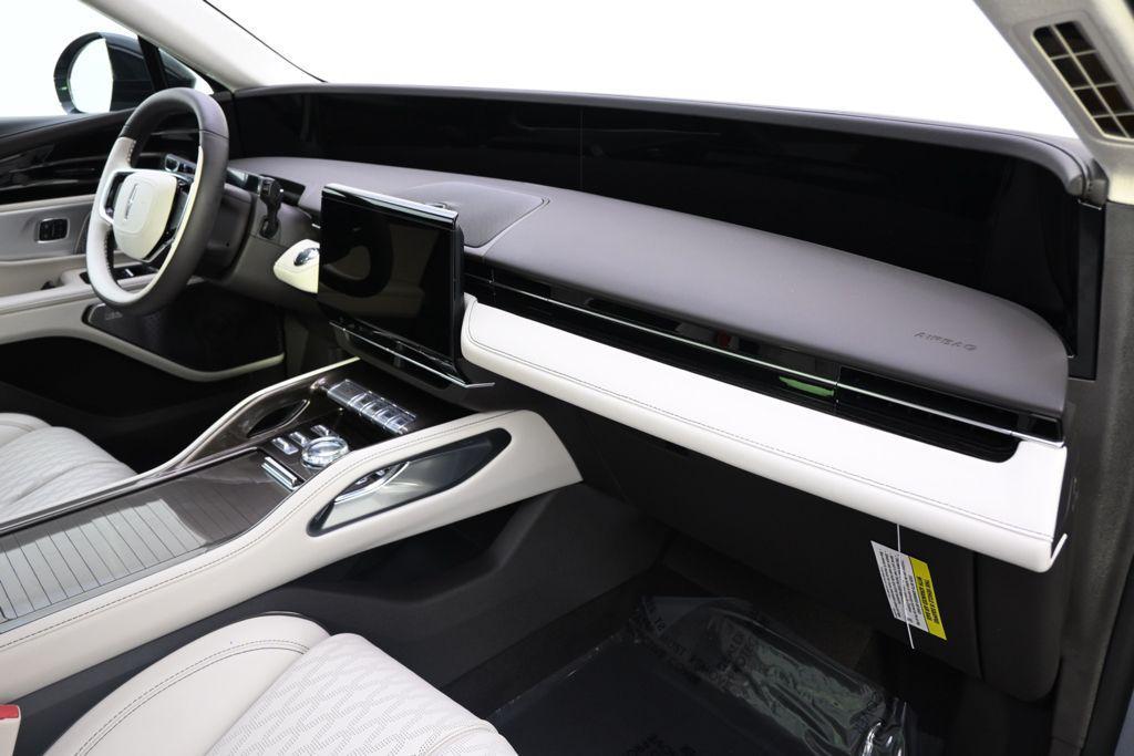 new 2026 Lincoln Nautilus car, priced at $79,030