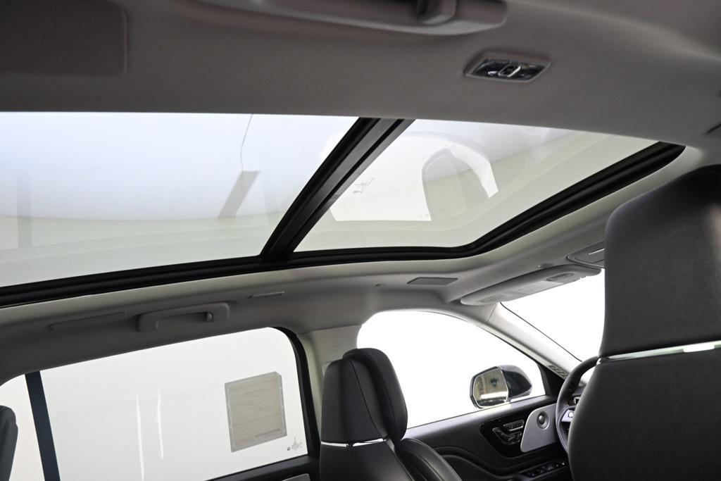 new 2026 Lincoln Aviator car, priced at $77,533