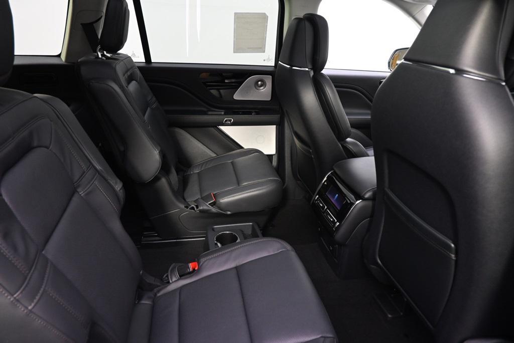 new 2026 Lincoln Aviator car, priced at $77,533