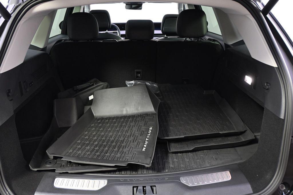 new 2026 Lincoln Nautilus car, priced at $57,287