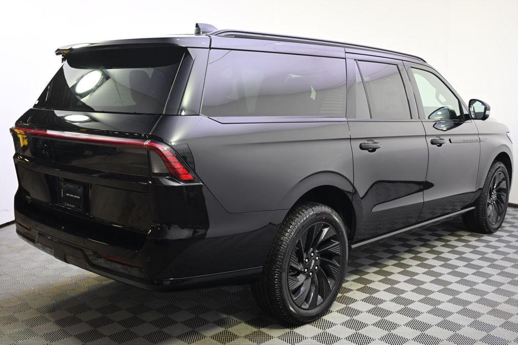 new 2026 Lincoln Navigator car, priced at $110,731