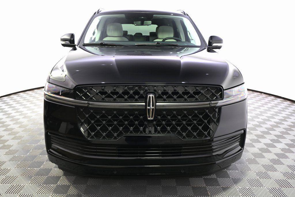 new 2026 Lincoln Navigator car, priced at $104,899