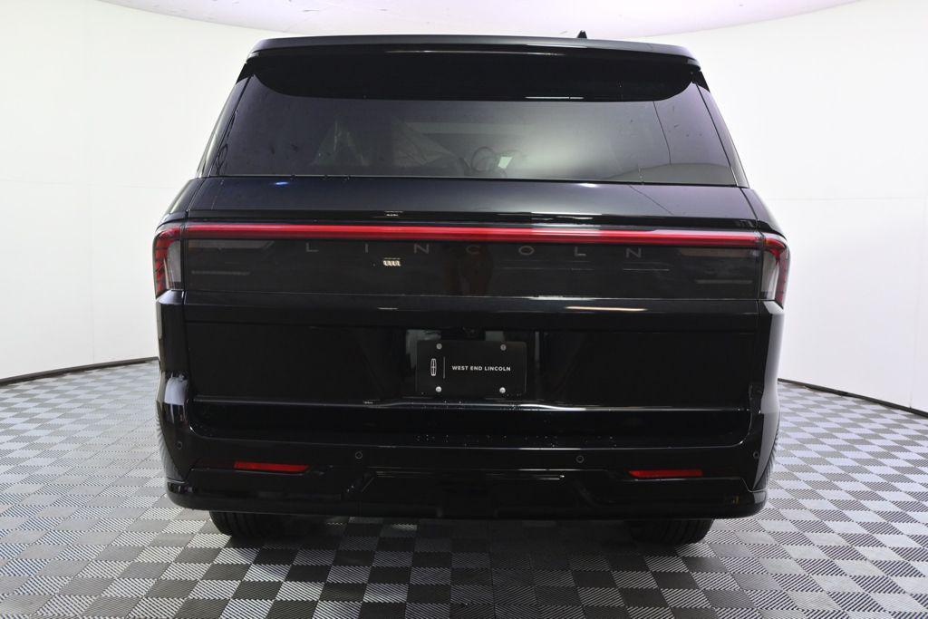 new 2026 Lincoln Navigator car, priced at $118,826