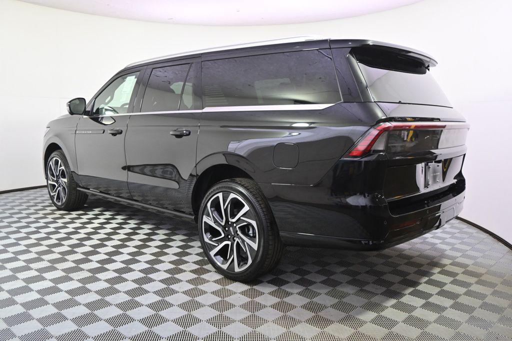 new 2026 Lincoln Navigator car, priced at $118,826