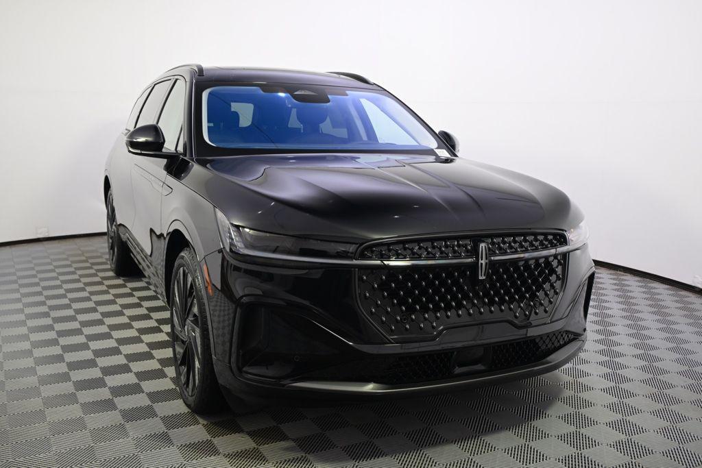 new 2026 Lincoln Nautilus car, priced at $64,348