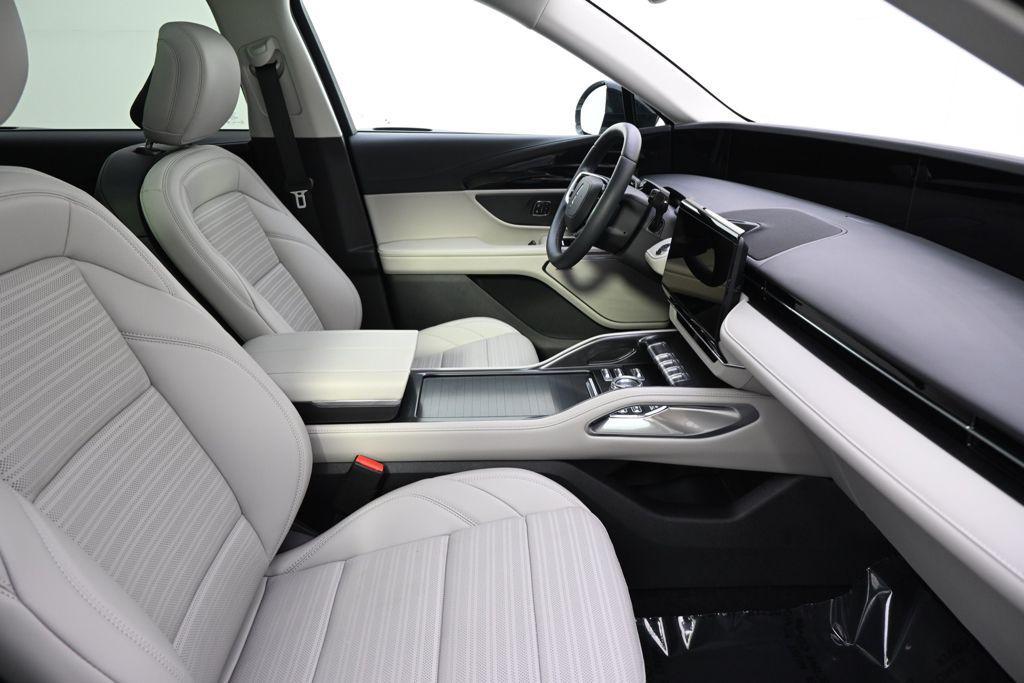 new 2026 Lincoln Nautilus car, priced at $58,999