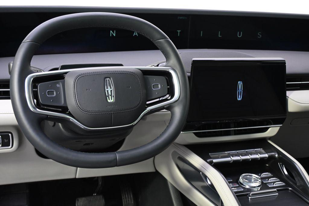 new 2026 Lincoln Nautilus car, priced at $58,999