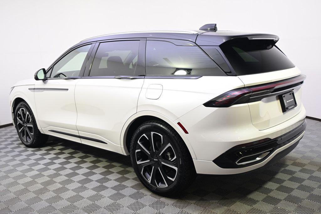 new 2026 Lincoln Nautilus car, priced at $58,999