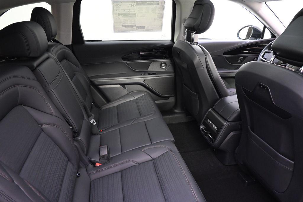 new 2026 Lincoln Nautilus car, priced at $59,518