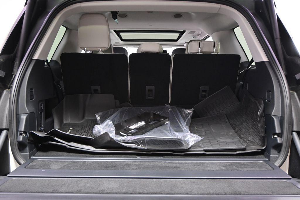 new 2026 Lincoln Navigator car, priced at $97,419