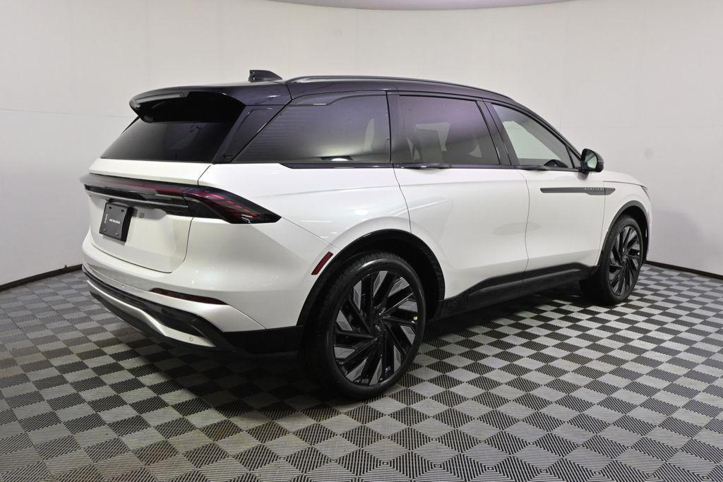 new 2026 Lincoln Nautilus car, priced at $62,458