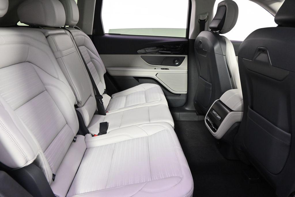 new 2026 Lincoln Nautilus car, priced at $62,458