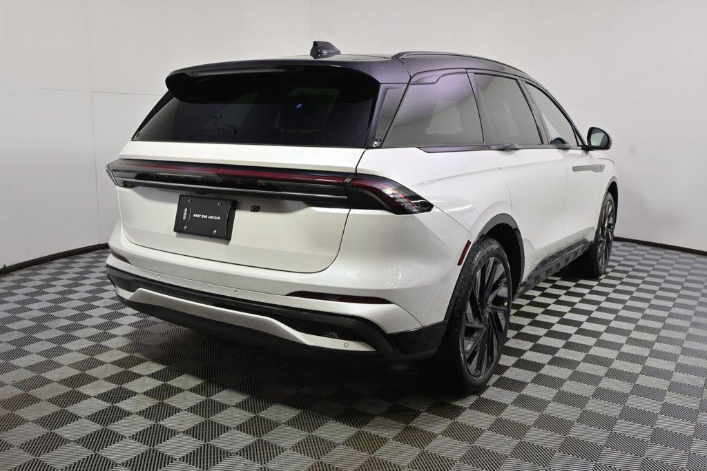 new 2026 Lincoln Nautilus car, priced at $62,458